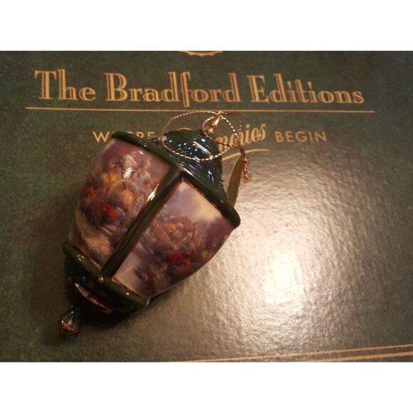 Thomas Kinkade Bradford Editions Heirloom Ornament Lite Cover Lamplight Bridge - Picture 6 of 7